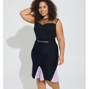 NWT Torrid Villains Ursula Pencil Skirt